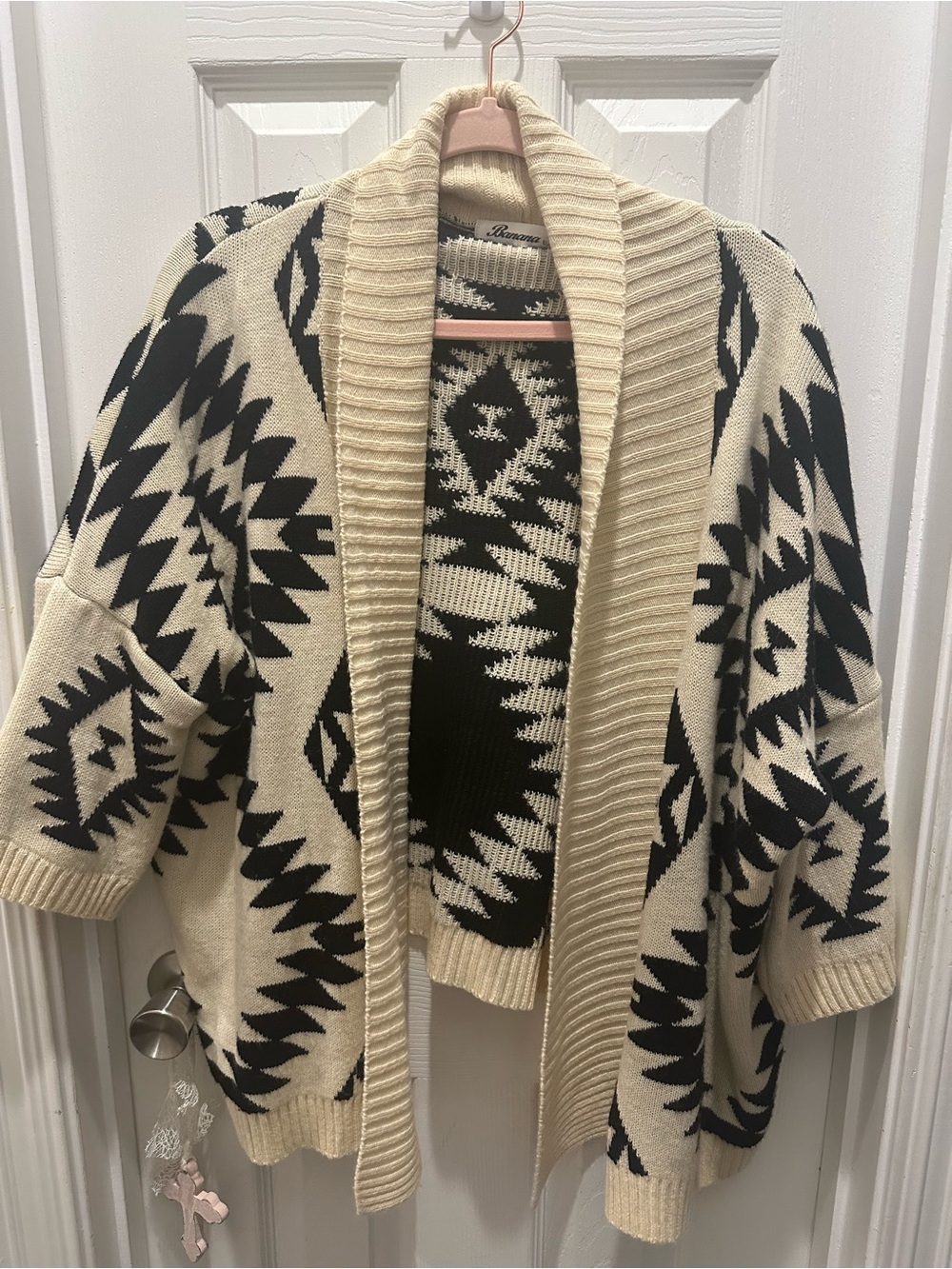 Banana Republic Black & Cream Aztec Open-Front Cardigan